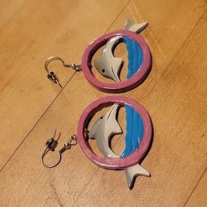 🐬 Vintage Dolphin Earrings 🐬